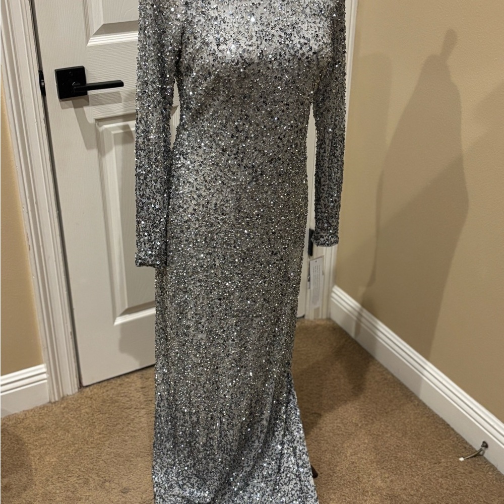Aidan Mattox Silver Sequin Long Sleeve Gown